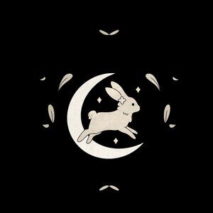 Meet your Posher, White Rabbit Vintage